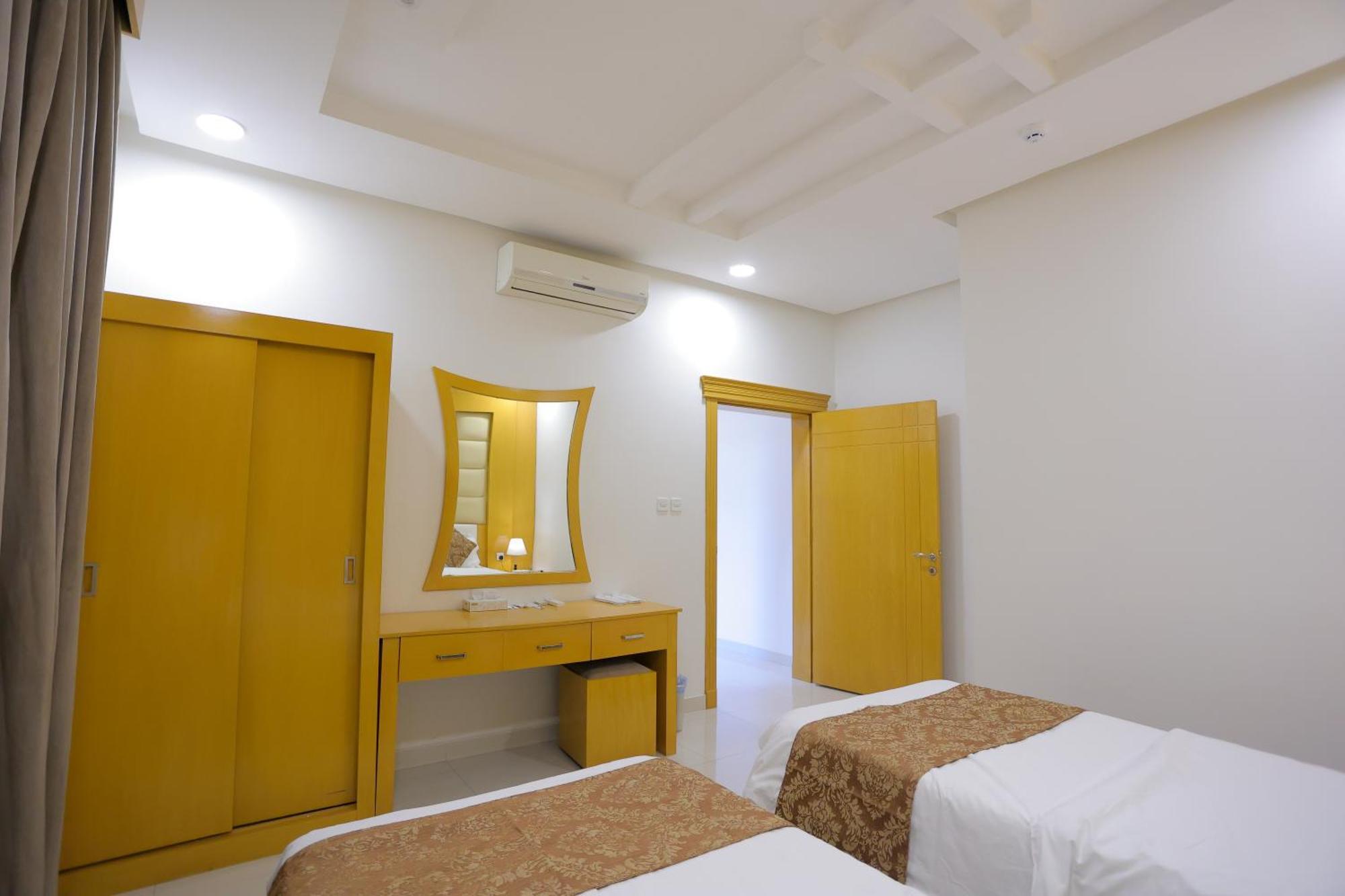 Aparthotel هوستا الملقا Rijád Exteriér fotografie