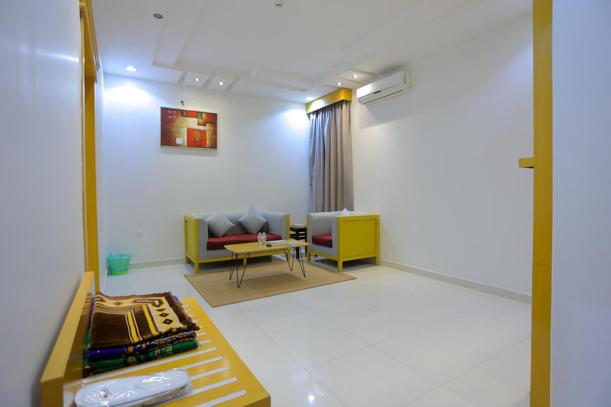 Aparthotel هوستا الملقا Rijád Exteriér fotografie